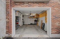 Garage - 