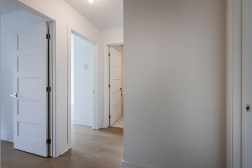 Hall d'entrée/Vestibule - 204-9265 Boul. De La Grande-Allée, Mirabel, QC - Indoor Photo Showing Other Room