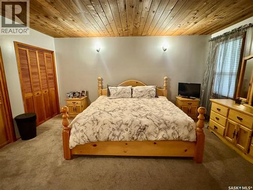 1632 Studer Street, La Ronge, SK - Indoor Photo Showing Bedroom
