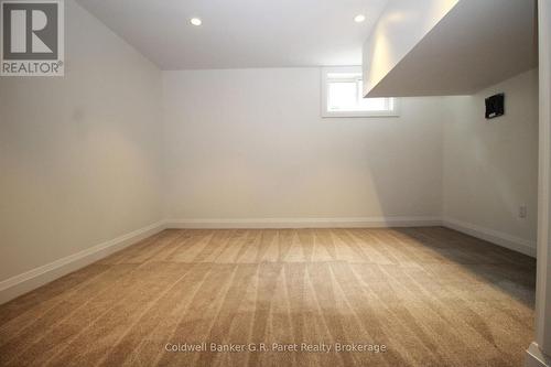 138A Victoria Street, Norfolk (Simcoe), ON - Indoor Photo Showing Other Room