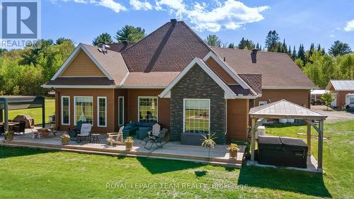 43 Green Gate Lane, North Algona Wilberforce, ON - Outdoor With Deck Patio Veranda
