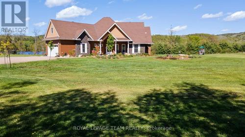 43 Green Gate Lane, North Algona Wilberforce, ON - Outdoor