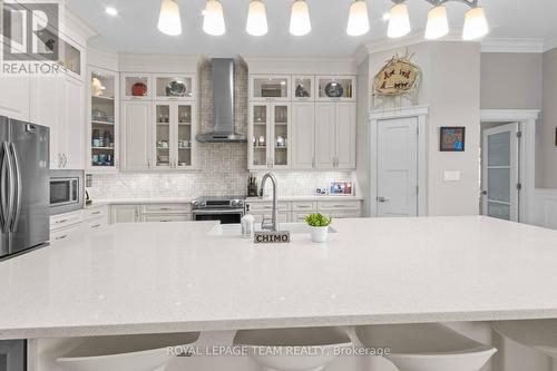 43 Green Gate Lane, North Algona Wilberforce, ON - Indoor Photo Showing Kitchen With Upgraded Kitchen