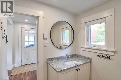 1021 Marina Road, Huntsville, ON - Indoor Photo Showing Bathroom