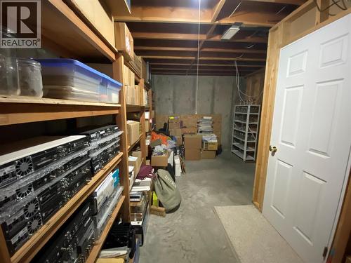 945 Pine Crescent, Genelle, BC - Indoor