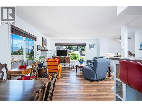 6485 Cardinal Road, Vernon, BC - Indoor
