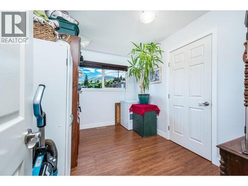 6485 Cardinal Road, Vernon, BC - Indoor Photo Showing Other Room