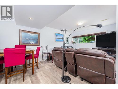 6485 Cardinal Road, Vernon, BC - Indoor