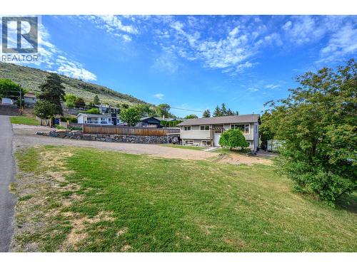 6485 Cardinal Road, Vernon, BC - Outdoor