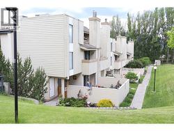 26 800 N 2ND AVENUE Williams Lake, BC V2G 4C4
