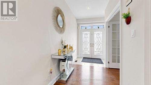 40 Hackett Street, East Gwillimbury, ON - Indoor Photo Showing Other Room