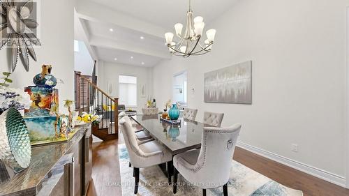 40 Hackett Street, East Gwillimbury, ON - Indoor Photo Showing Dining Room