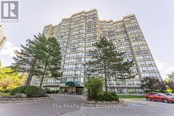 701 - 26 HANOVER ROAD Brampton, ON L6S 4T2