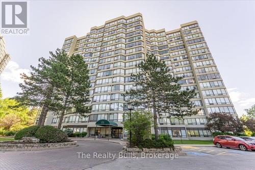 701 - 26 HANOVER ROAD  Brampton, ON L6S 4T2