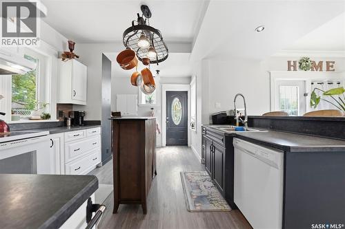 200 1St Street, Dundurn, SK - Indoor Photo Showing Kitchen With Double Sink