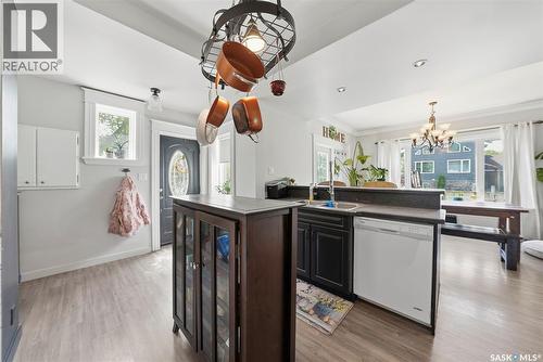 200 1St Street, Dundurn, SK - Indoor Photo Showing Kitchen