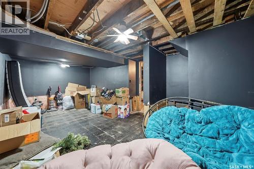 200 1St Street, Dundurn, SK - Indoor