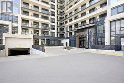 1302 - 3200 WILLIAM COLTSON AVENUE Oakville, ON L6H 7W6