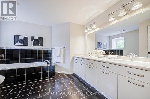 41 Carnforth Drive, Markham, ON - Indoor Photo Showing Bathroom