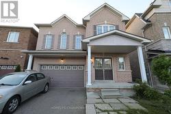 1524 BRUNY AVENUE Pickering, ON L1X 0C6