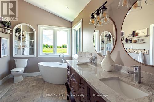 617536 Concession 1 Road, Meaford, ON 
