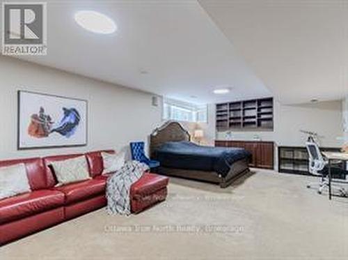 105 Black Maple Private, Ottawa, ON - Indoor Photo Showing Living Room