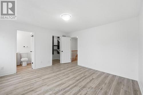 76 Hunterswood Crescent, Ottawa, ON - Indoor Photo Showing Other Room