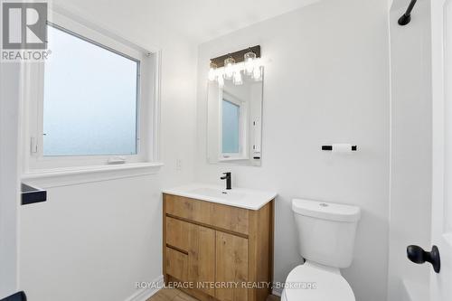 76 Hunterswood Crescent, Ottawa, ON - Indoor Photo Showing Bathroom