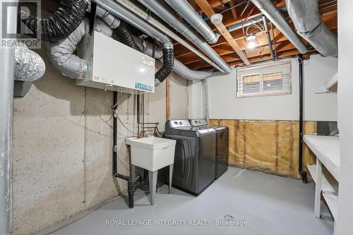 76 Hunterswood Crescent, Ottawa, ON - Indoor