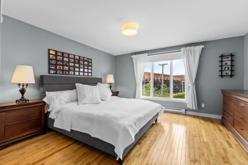 Master Bedroom - 2654Z Rue Anne-Hébert, Montréal (Mercier/Hochelaga-Maisonneuve), QC - Indoor Photo Showing Bedroom