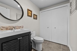 Powder room - 