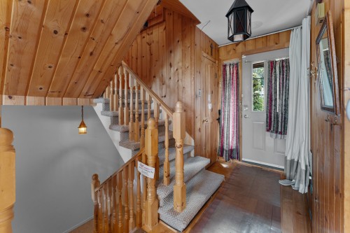 Hall d'entrée/Vestibule - 1697 Ch. Du Mont-Gabriel, Sainte-Adèle, QC - Indoor Photo Showing Other Room