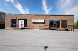 169 Boul. St-Luc Saint-Jean-Sur-Richelieu, QC J2W 1M5
