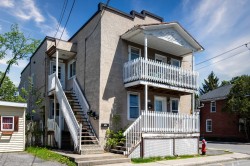 694  - 700 4e Rue Saint-Jean-Sur-Richelieu, QC J2X 3N4