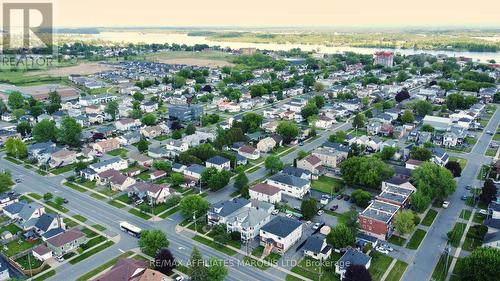 909/911 Second Street E, Cornwall, ON - Outdoor With View