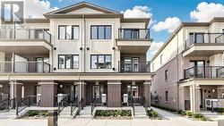 206 MATAWIN LANE Richmond Hill, ON L4B 0H7