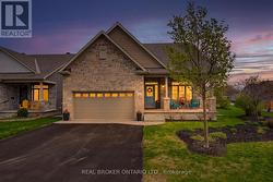 341 BOBOLINK RIDGE Ottawa, ON K2V 0B9