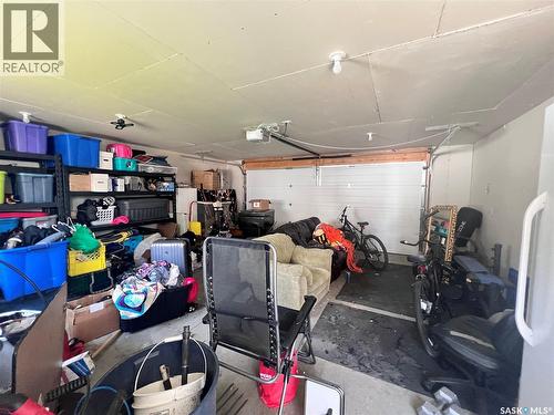 110 Childers Crescent, Saskatoon, SK - Indoor Photo Showing Garage