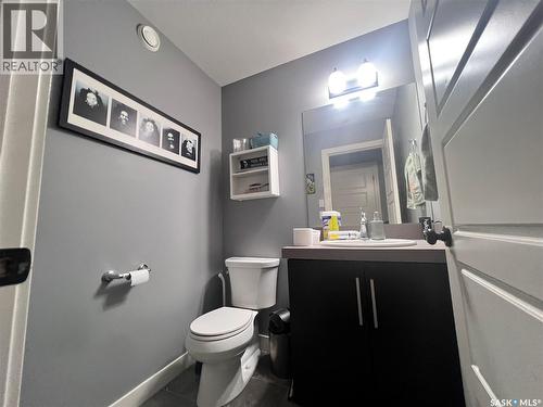 110 Childers Crescent, Saskatoon, SK - Indoor Photo Showing Bathroom