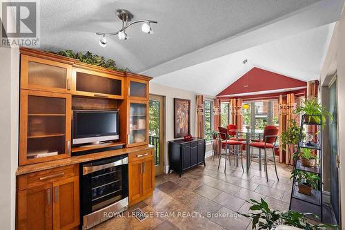 139 Pleasant Park Road, Ottawa, ON - Indoor