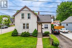 5719 TEMPERANCE AVENUE E Niagara Falls (Hospital), ON L2G 4A6