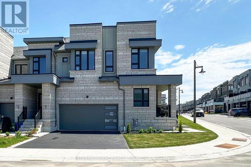 11 CASPIAN SQUARE  Clarington, ON L1C 7G3