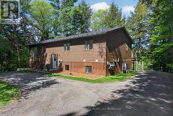 34 SILVER POINT DRIVE Seguin, ON P2W 2W8