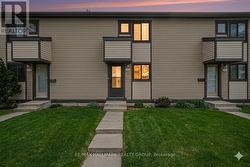 55 - 7846 JEANNE D'ARC BOULEVARD Ottawa, ON K1C 2E9