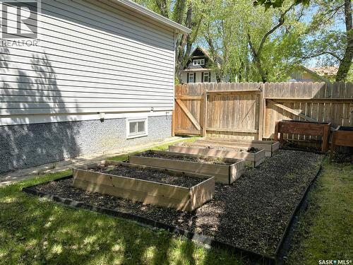819 5Th Avenue N, Saskatoon, SK - Outdoor With Deck Patio Veranda