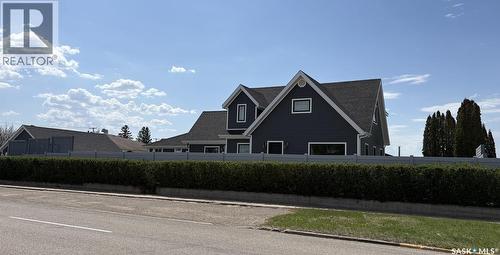 104 Central Boulevard, Nipawin, SK - Outdoor