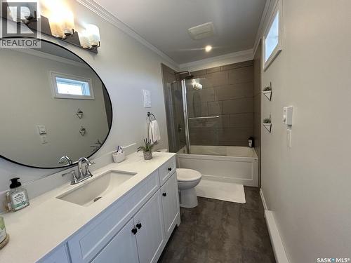 104 Central Boulevard, Nipawin, SK - Indoor Photo Showing Bathroom