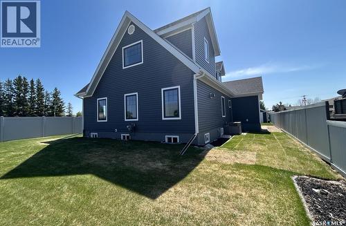 104 Central Boulevard, Nipawin, SK - Outdoor