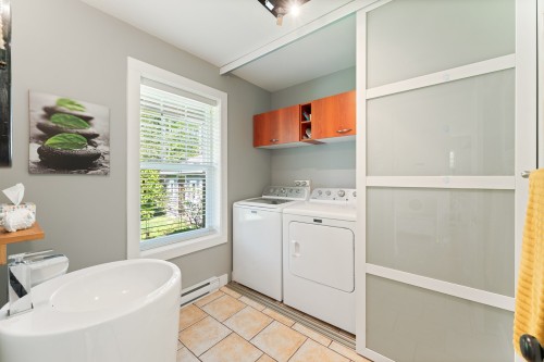 Salle d'eau - 1215 Rue Aurélien, Magog, QC - Indoor Photo Showing Laundry Room