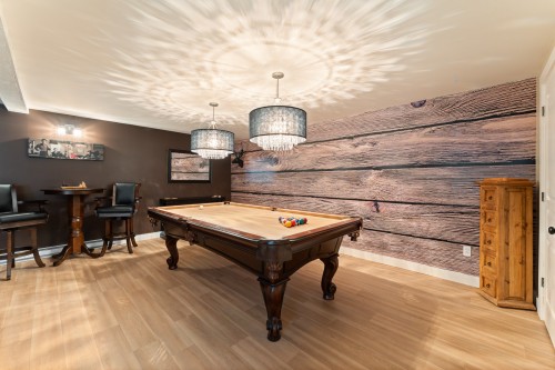 Salle de jeux - 1215 Rue Aurélien, Magog, QC - Indoor Photo Showing Other Room